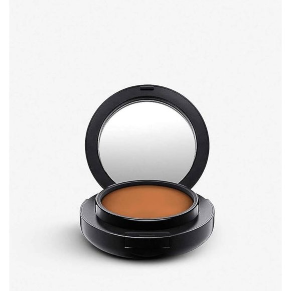 MAC Studio Tech Foundation - NW44 NEW IN BOX - Picture 4 of 4